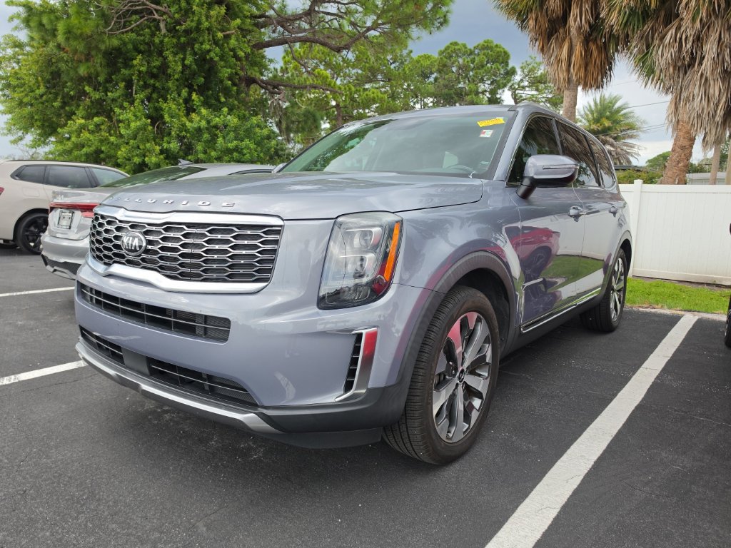 Used 2021 Kia Telluride EX w/ EX Premium Package FWD image 7