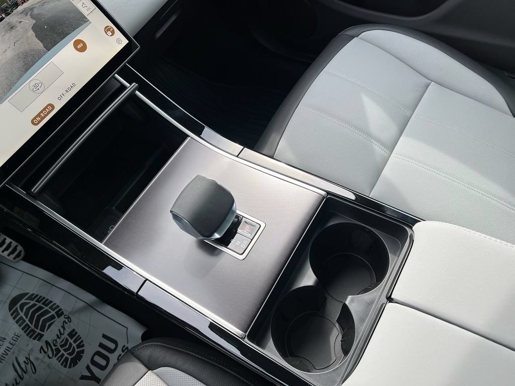 New 2026 Land Rover Range Rover Evoque Dynamic SE AWD/4WD image 19