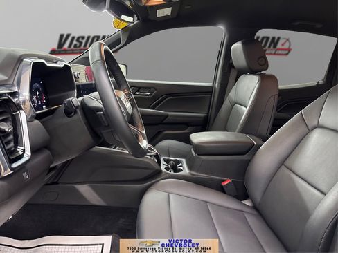 Used 2024 GMC Canyon Elevation w/ Elevation Premium Package image 9