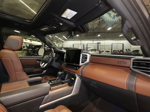 Used 2023 Toyota Tundra 1794 Edition image 28