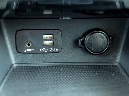 Used 2023 Subaru Forester Limited AWD/4WD image 58