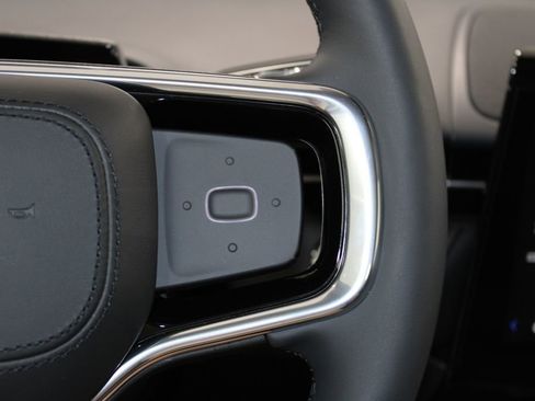 New 2026 Lincoln Nautilus Premier w/ Equipment Group 102A image 38