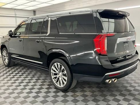 Used 2021 GMC Yukon XL Denali w/ Denali Premium Package AWD/4WD image 20