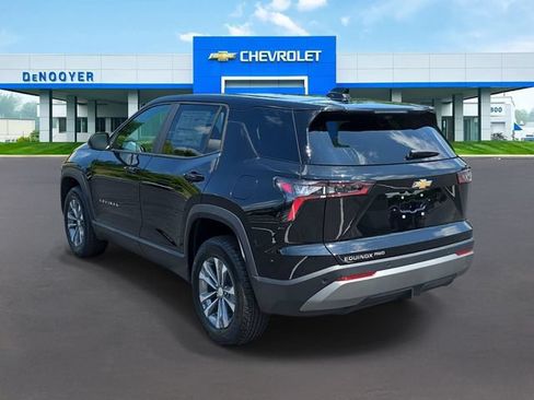 New 2026 Chevrolet Equinox LT w/ Safety and Technology Package AWD/4WD image 8