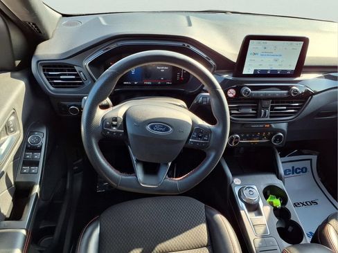 Used 2024 Ford Escape ST-Line FWD image 9