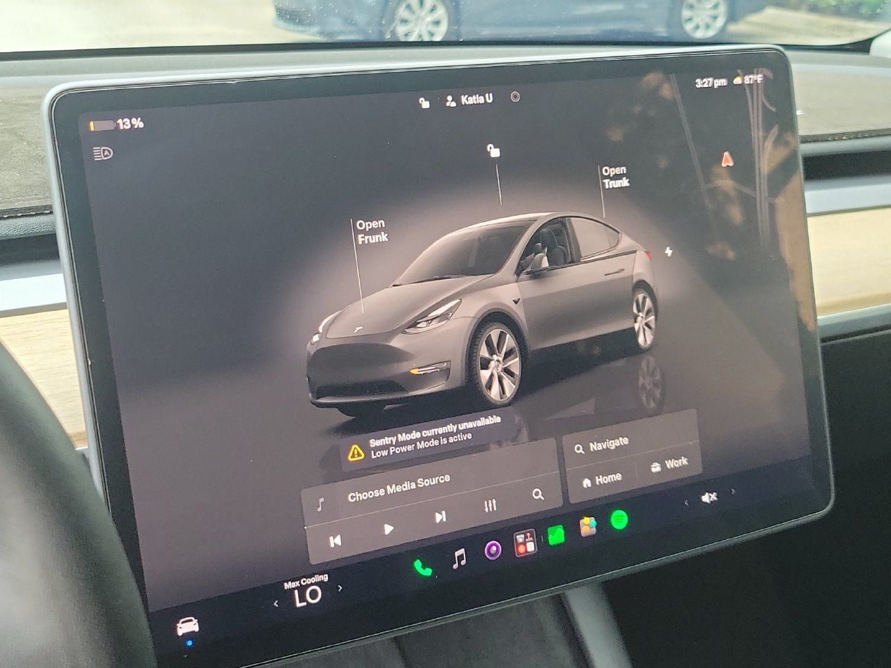 Used 2023 Tesla Model Y Long Range AWD/4WD image 23