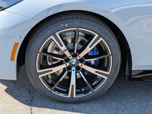 New 2026 BMW 530i xDrive w/ M Sport Package image 10