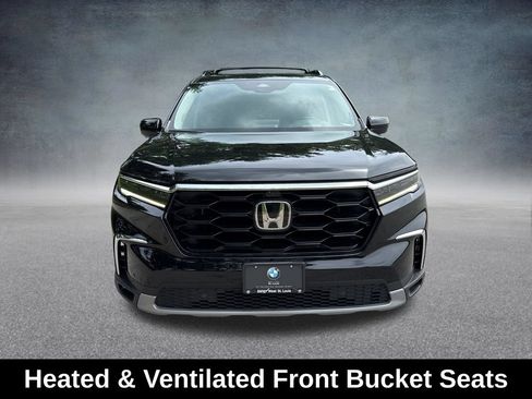 Used 2023 Honda Pilot Elite image 9