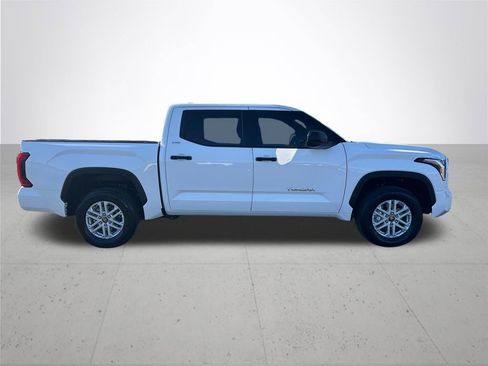 Certified 2026 Toyota Tundra SR5 AWD/4WD image 7