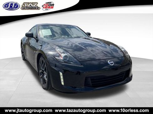 Used 2019 Nissan 370Z Coupe RWD image 1