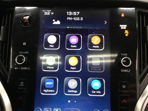 Used 2024 Subaru Outback Premium image 29