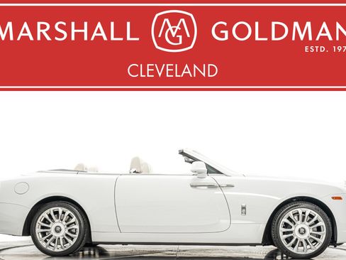 Used 2019 Rolls-Royce Dawn image 1