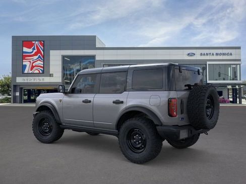 New 2026 Ford Bronco Badlands AWD/4WD image 4