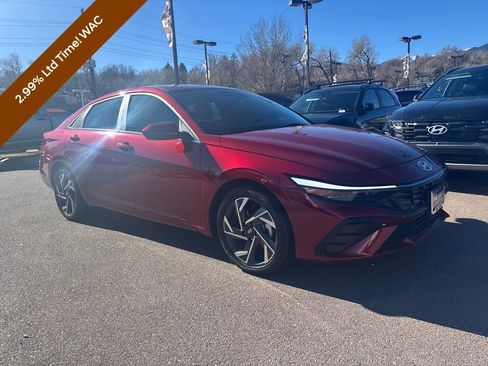 Certified 2024 Hyundai Elantra SEL w/ Convenience Package image 6