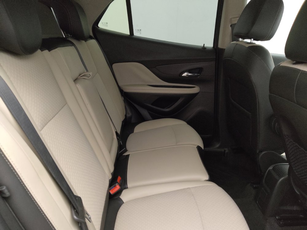 Used 2020 Buick Encore Preferred AWD/4WD image 19