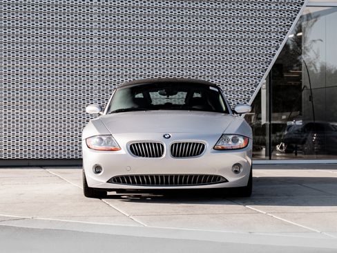 Used 2004 BMW Z4 3.0i RWD image 32