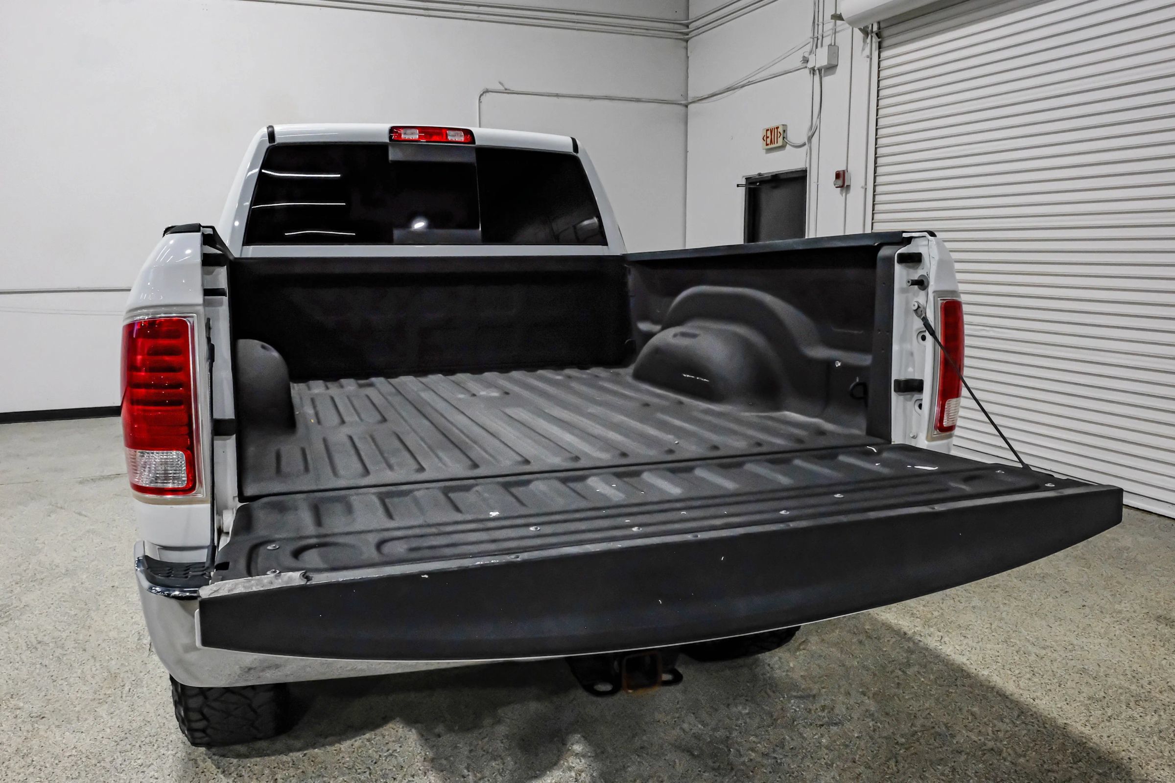 Used 2017 RAM 2500 Longhorn w/ Convenience Group AWD/4WD image 76