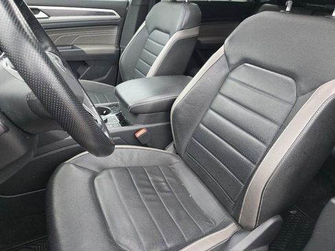 Used 2021 Volkswagen Atlas Cross Sport SEL Premium R-Line image 24