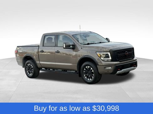 Used 2021 Nissan Titan PRO-4X w/ Pro-4x Convenience Package image 7