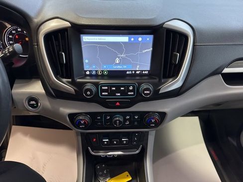 Used 2018 GMC Terrain SLT w/ Preferred Package image 25