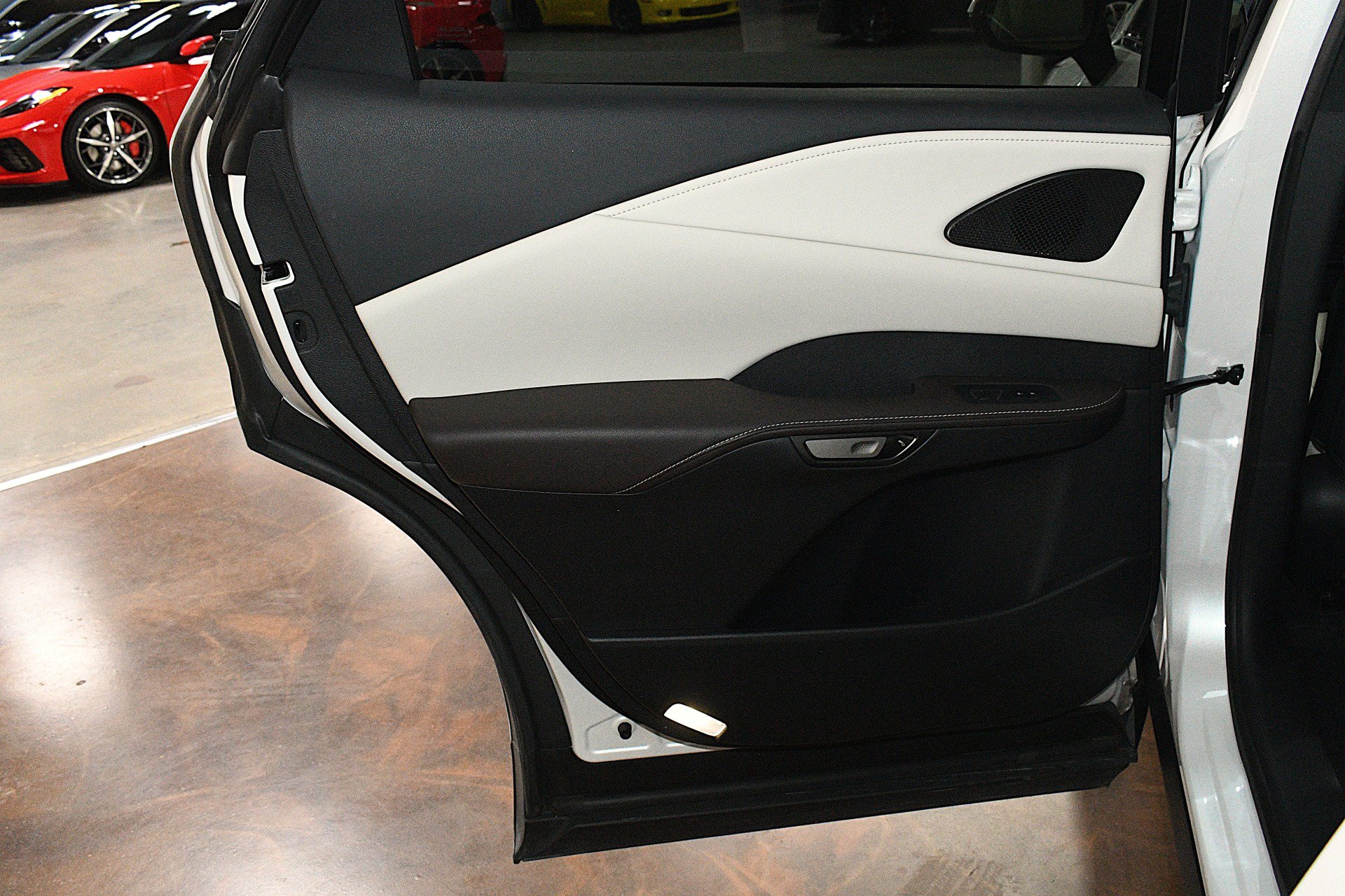 Used 2024 Lexus RX 350 Premium w/ Accessory Package (K3) FWD image 43