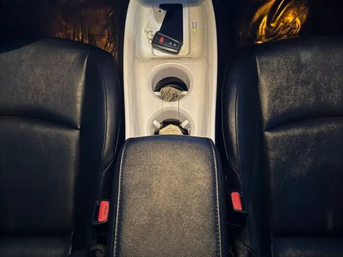 Used 2016 Toyota Prius Four Touring FWD image 29