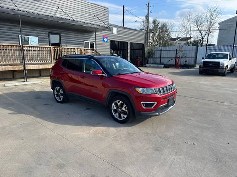 Used 2019 Jeep Compass Limited image 12