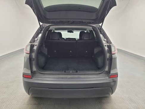 Used 2019 Jeep Cherokee Latitude Plus image 29