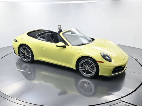 Certified 2025 Porsche 911 Carrera RWD image 48