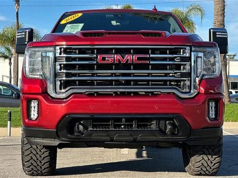 Used 2020 GMC Sierra 2500 SLT w/ SLT Premium Plus Package image 9