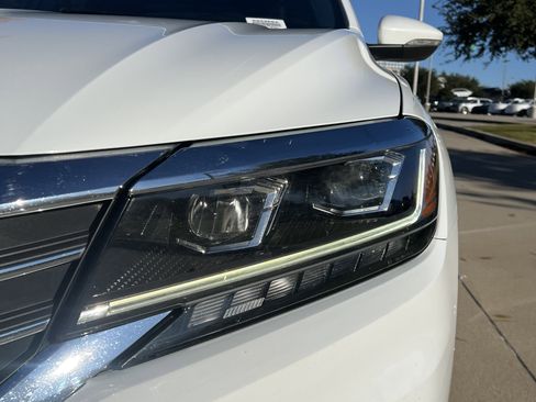 Used 2020 Volkswagen Passat 2.0T SE image 6