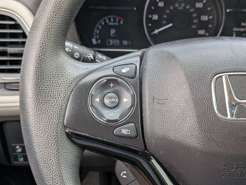 Used 2022 Honda HR-V EX image 24