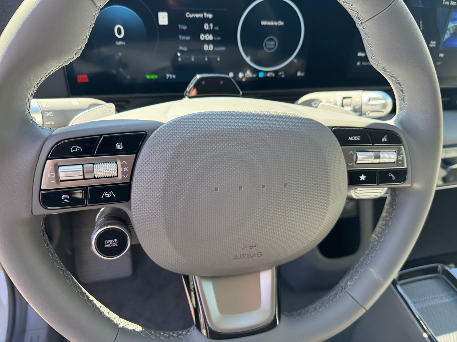 New 2027 Hyundai Ioniq 5 SE AWD/4WD image 17