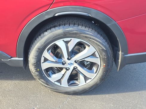 Used 2021 Subaru Outback Limited w/ Popular Package #2 image 7