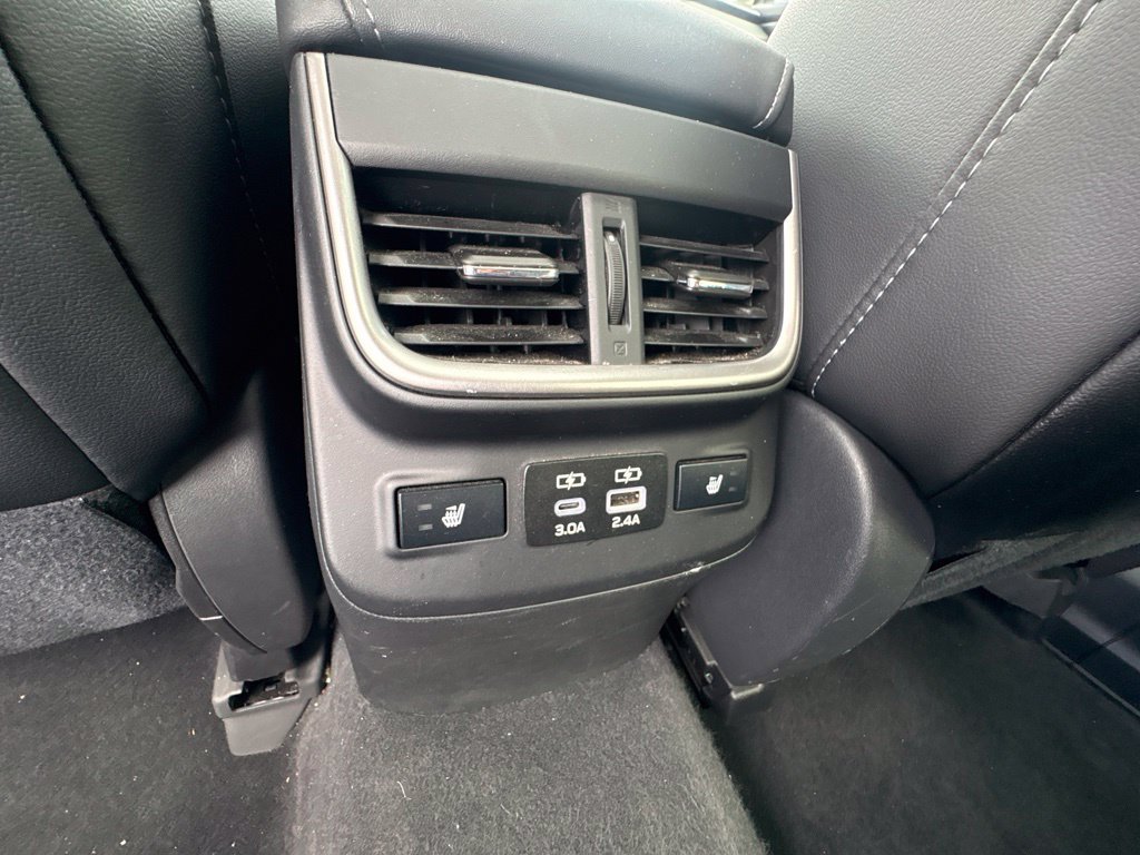 Used 2025 Subaru Outback Touring XT AWD/4WD image 26