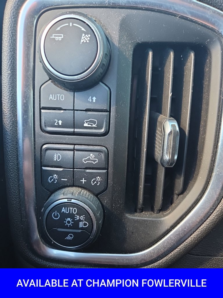 Used 2019 Chevrolet Silverado 1500 RST w/ All-Star Edition AWD/4WD image 17