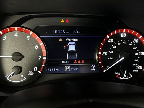 Used 2024 Nissan Frontier PRO-4X w/ Off-Road Protection Package image 18