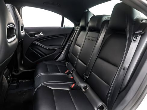 Used 2019 Mercedes-Benz CLA 250 CLA 250 Coupe image 9