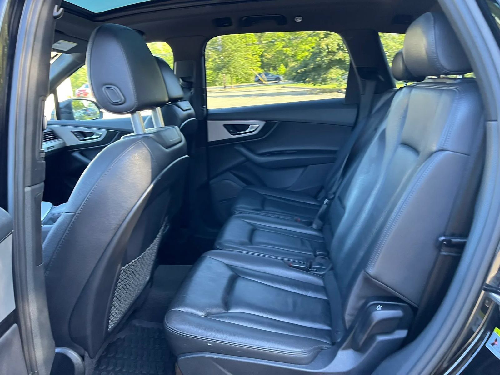 Used 2019 Audi Q7 2.0T Premium Plus w/ Premium Plus Package AWD/4WD image 16