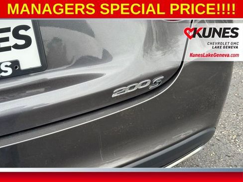 Used 2016 Chrysler 200 S AWD/4WD image 7