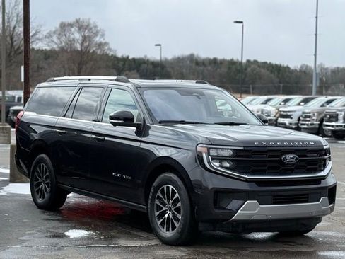 Used 2025 Ford Expedition Max Platinum image 46