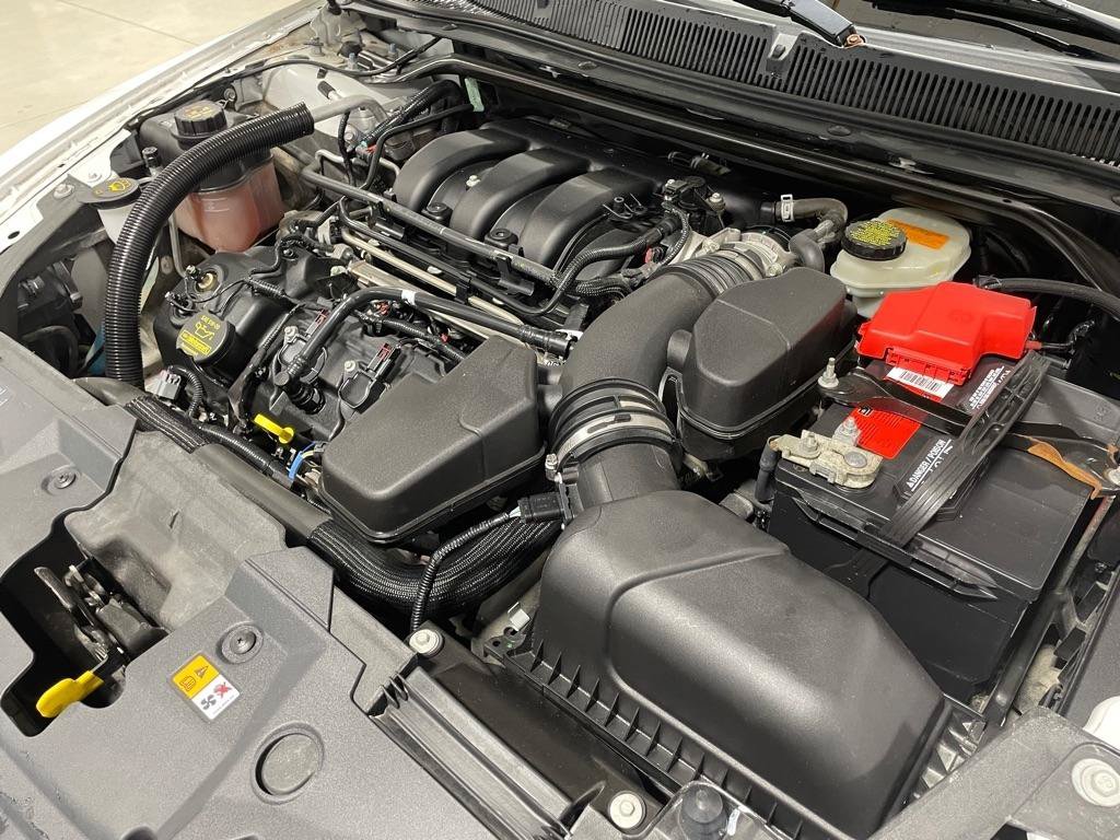 Used 2014 Ford Taurus SEL w/ Equipment Group 201A FWD image 36