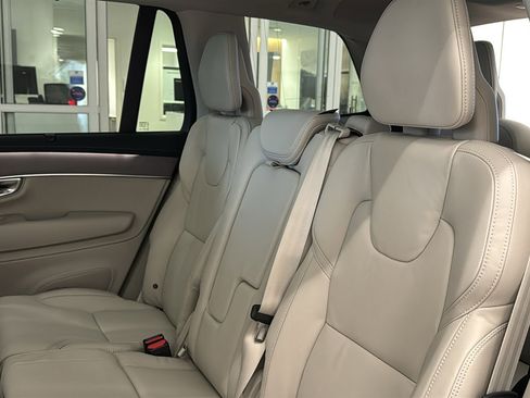 New 2026 Volvo XC90 T8 Ultra w/ Protection Package AWD/4WD image 26