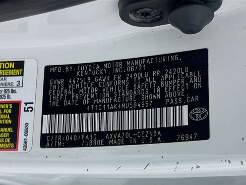 Used 2021 Toyota Camry LE w/ Carpet Mat Package (TMS) image 29
