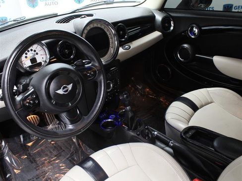 Used 2013 MINI Cooper S FWD image 7