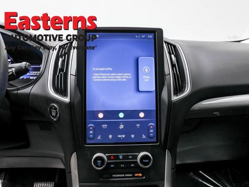 Used 2023 Ford Edge SEL image 12