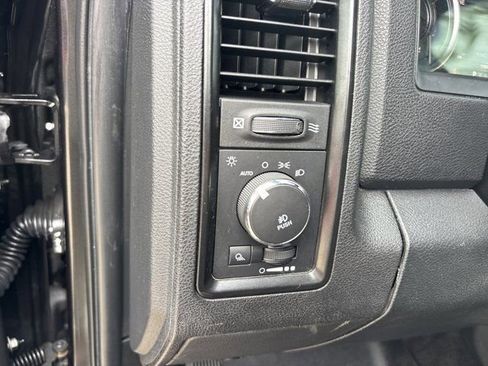 Used 2018 RAM 1500 Rebel w/ Luxury Group AWD/4WD image 23