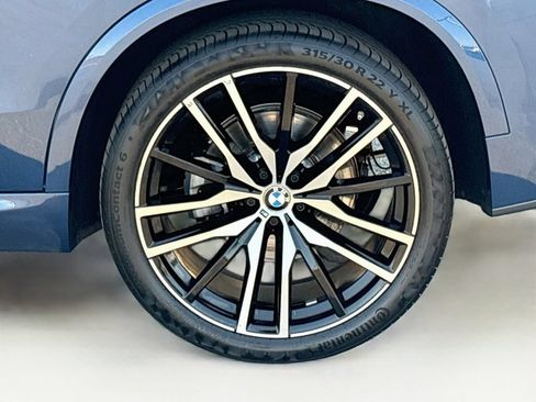 Used 2023 BMW X5 xDrive40i w/ M Sport Package AWD/4WD image 31