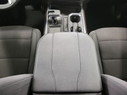 Certified 2026 Chevrolet Silverado 1500 RST AWD/4WD image 18