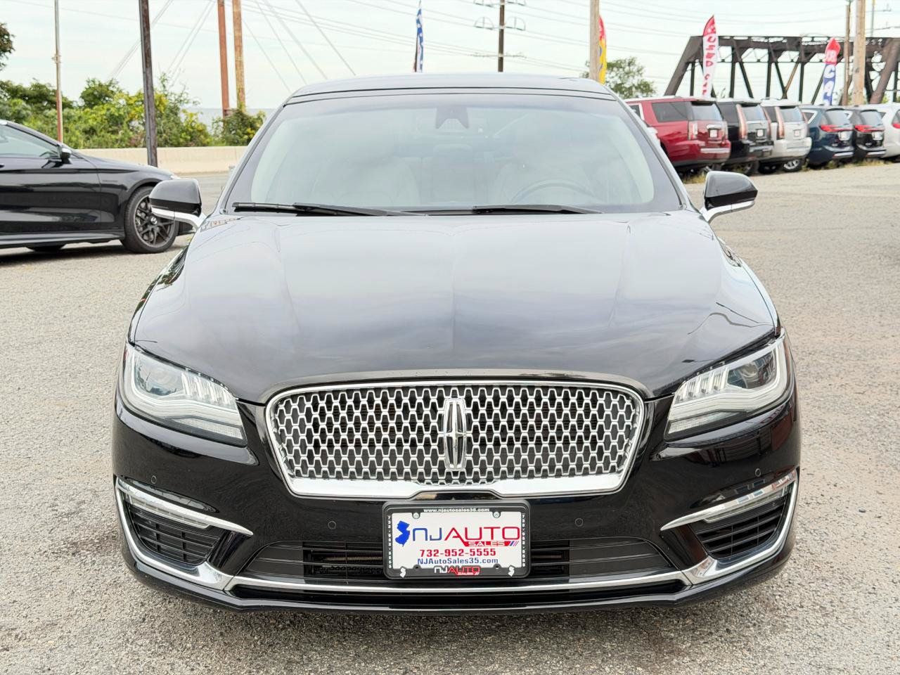 Used 2017 Lincoln MKZ Reserve w/ Technology Package AWD/4WD image 10
